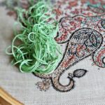 découvrez nos conseils d'experts pour réussir vos broderies avec des techniques faciles à appliquer, adaptées aux débutants comme aux confirmés.