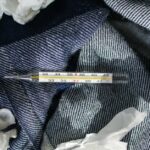 découvrez des solutions efficaces pour prévenir la déformation des tissus et maintenir la qualité de vos matériaux textiles.